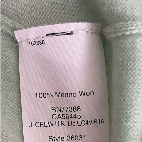 J. Crew Size XS 100% Merino Wool V-Neck Knit Sweater Thin V Neck Mint Green - Picture 7 of 7